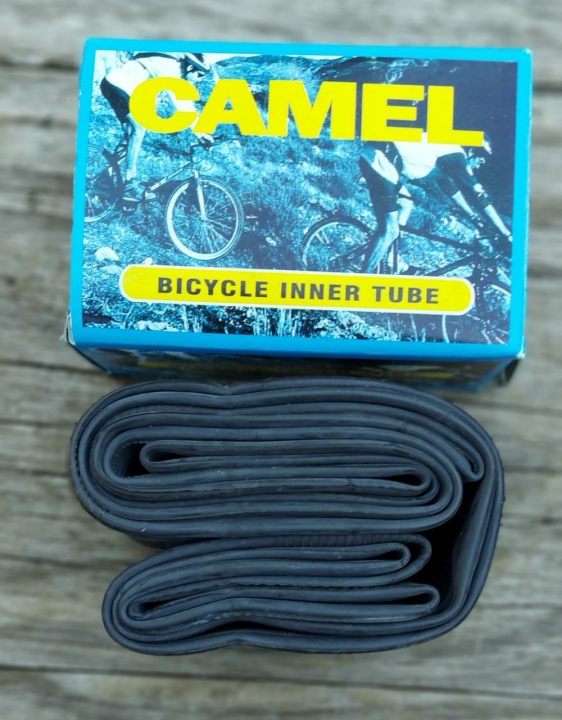 Camel 29x2.10 F/V 48mm